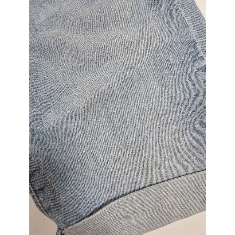 Levi's Light Wash Denim Bermuda Shorts W31 Cuffed Stretch Women's Jean Shorts